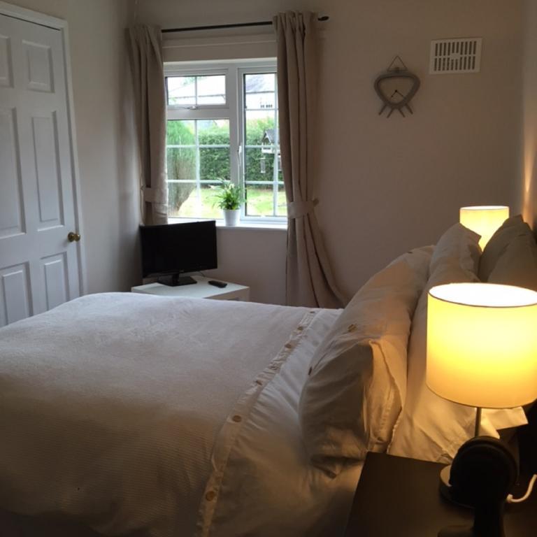 Illshaw Heath Farm Guest Lodge ホックレイ・ヒース 部屋 写真