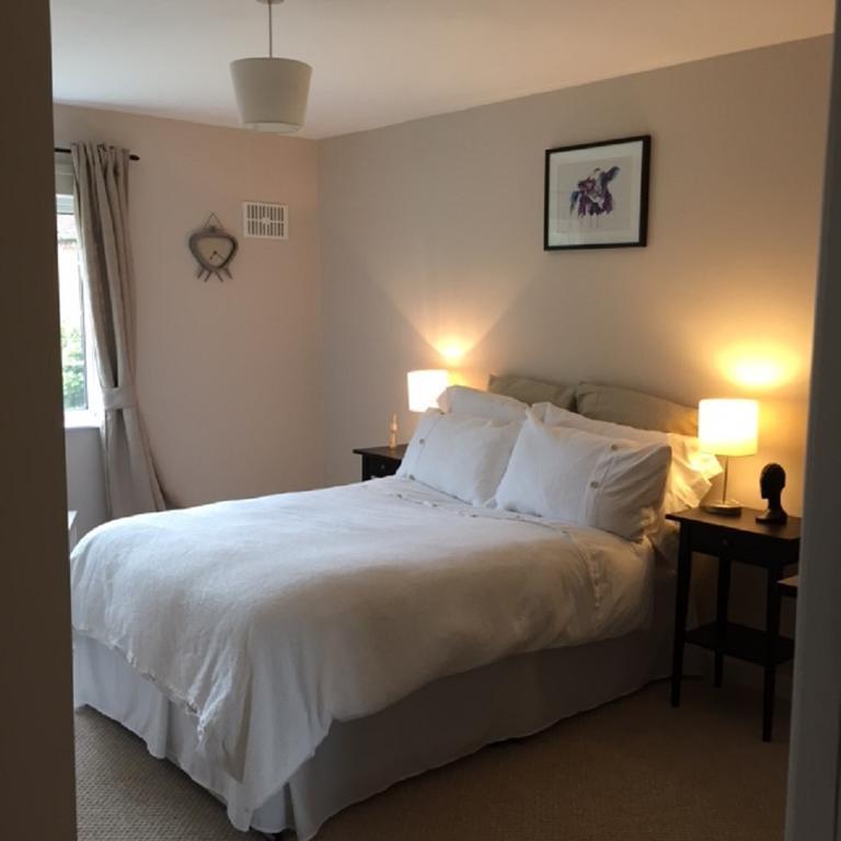 Illshaw Heath Farm Guest Lodge ホックレイ・ヒース 部屋 写真