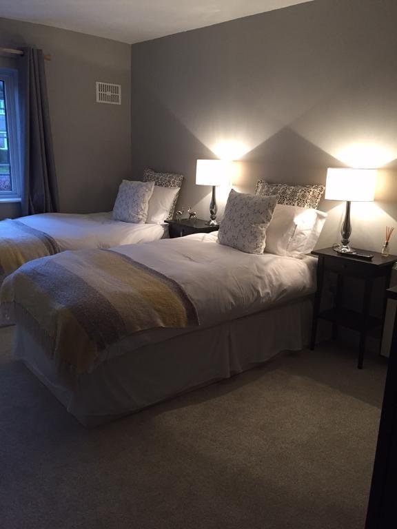 Illshaw Heath Farm Guest Lodge ホックレイ・ヒース 部屋 写真
